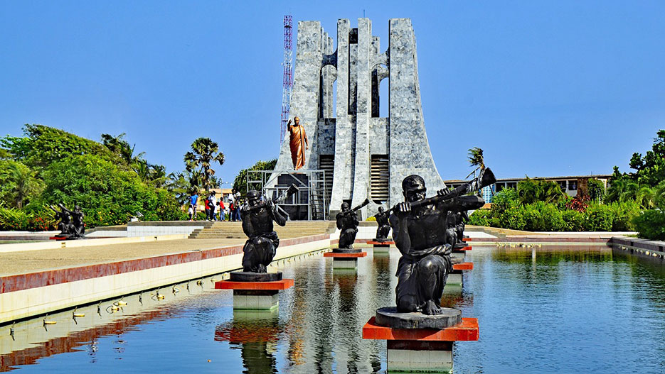 Exploring Accra: Ghana's Vibrant Capital of Culture, Markets, Beaches, Art and Nightlife