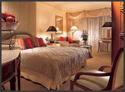 Intercontinental-Phoenicia-Beirut-Premium-room-.jpg